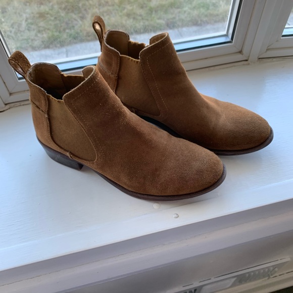steve madden drape chelsea boot